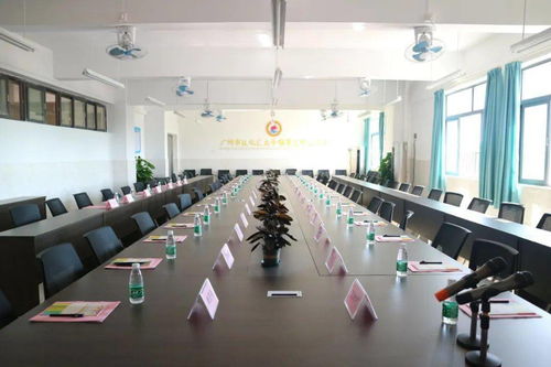 广州市早期教育和托育服务行业协会成功召开 乡村儿童成长空间 座谈会暨授牌仪式